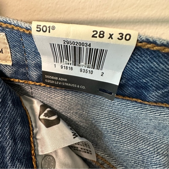 LEVIS Women's 501 High Rise Distressed Skinny Jeans - Picture 5 of 12